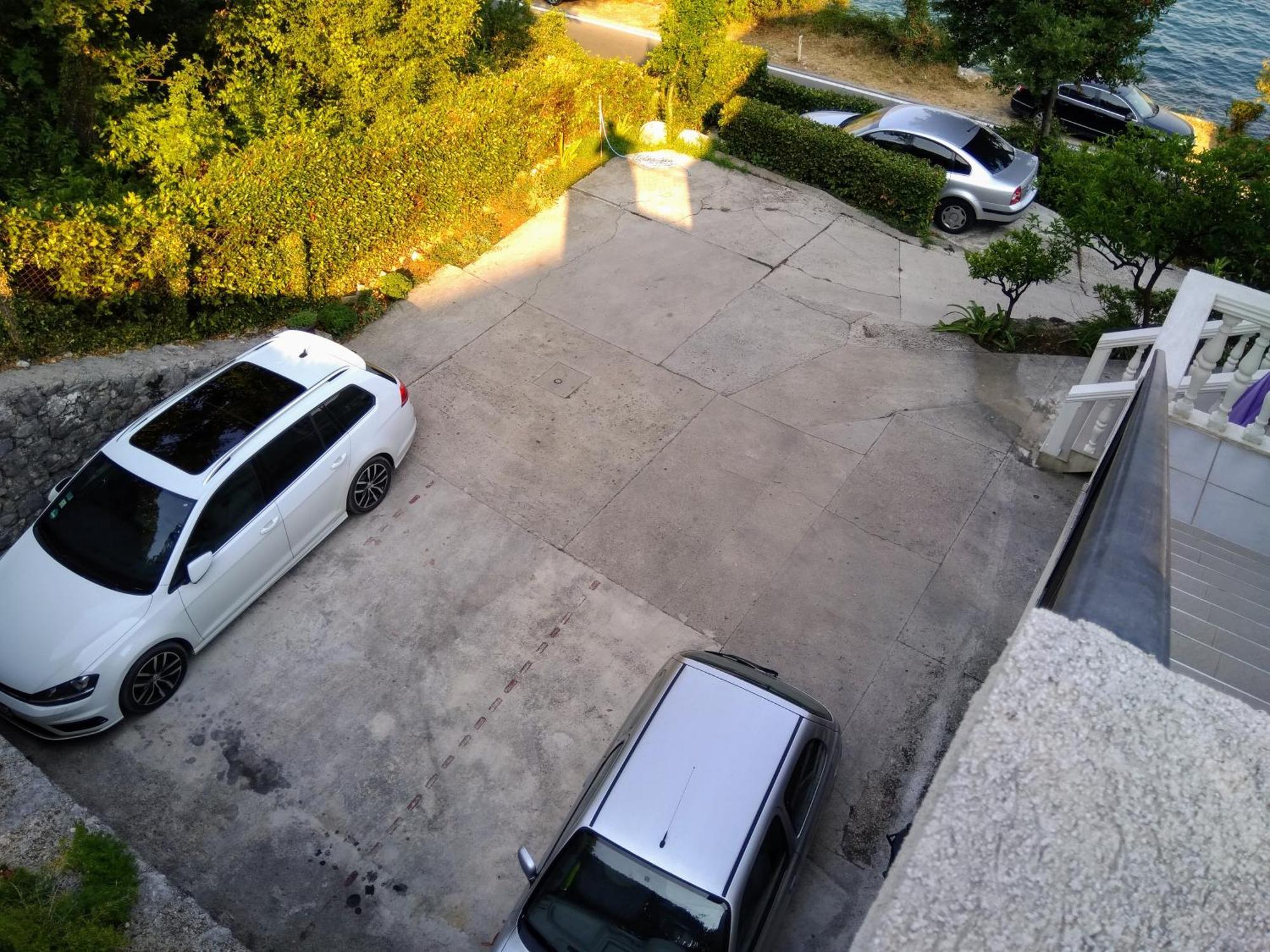 Apartments Villa Radonic Morinj Bagian luar foto